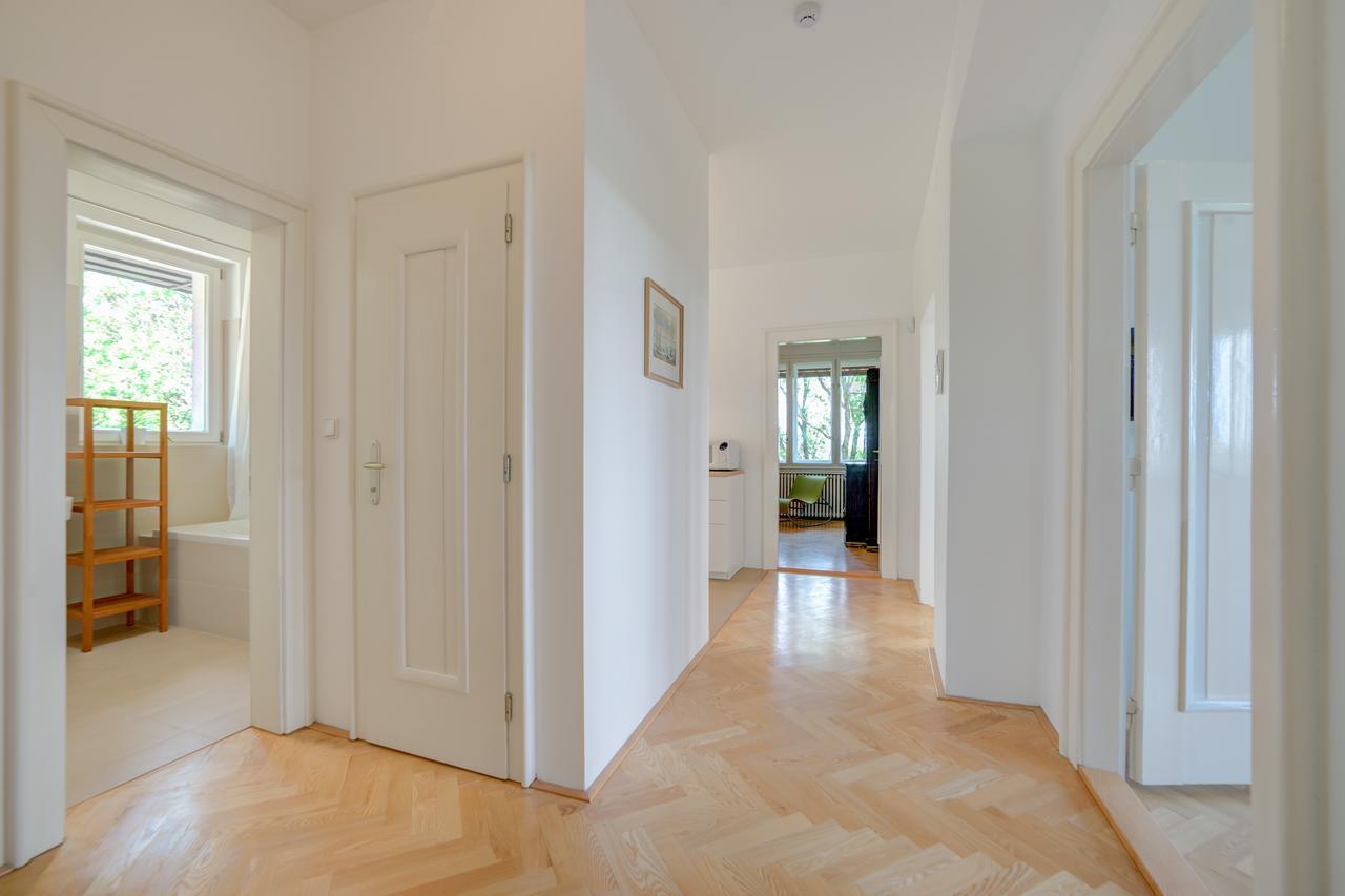 Nosislav Apartments Eksteriør bilde