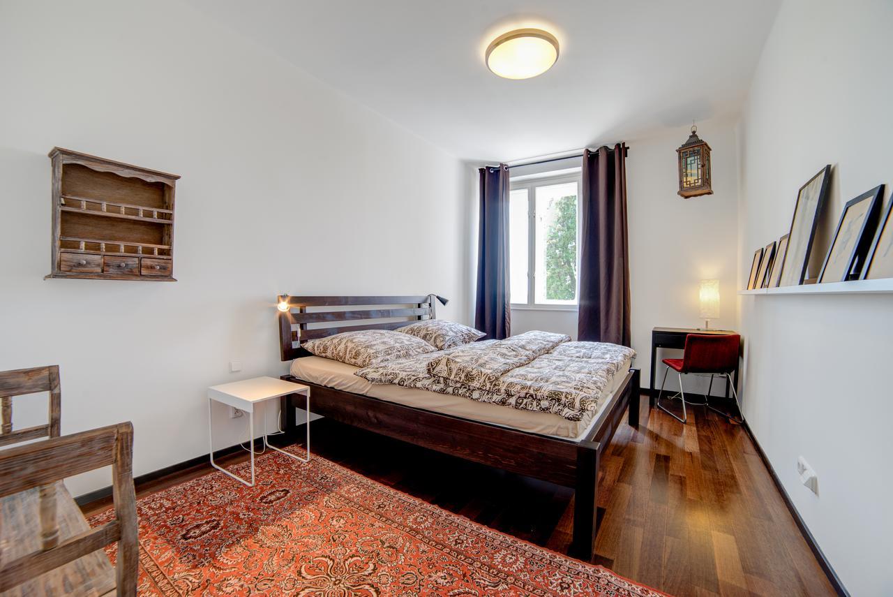 Nosislav Apartments Eksteriør bilde