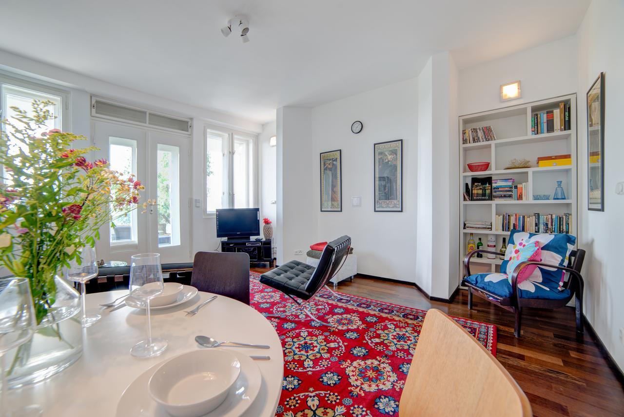 Nosislav Apartments Eksteriør bilde